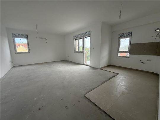 Novi Beograd-Ledine-Novogradnja-2.5-Parking ID#330
