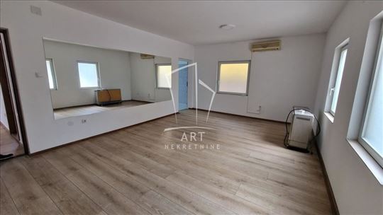 Altina, lokal 70m2 ID#15648