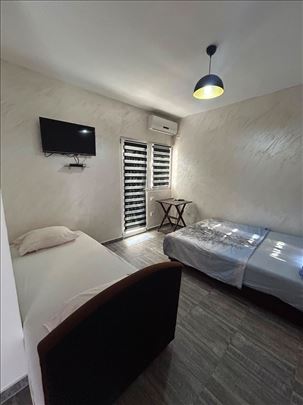 Crna Gora, Sutomore, apartman 