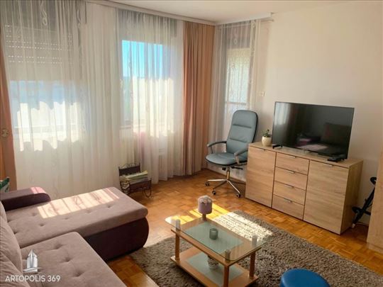 Odličan porodični stan 71m2, uknjižen, može kredit