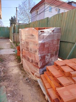 Prodajem višak Giter blokovi 19*19*25