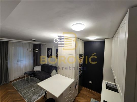 Stara Bežanija-preko puta Lidla, 55m2, lux, namešt