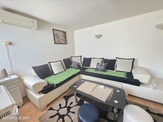 Svetao, 1.5, kod Hrama ID#1358