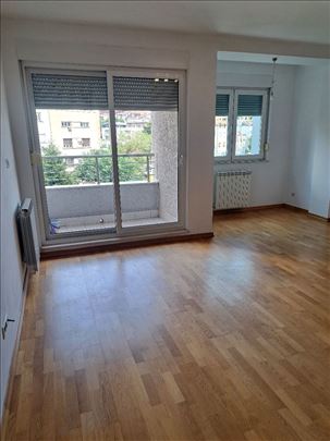 Vracar 2.0, novogradnja, garaza