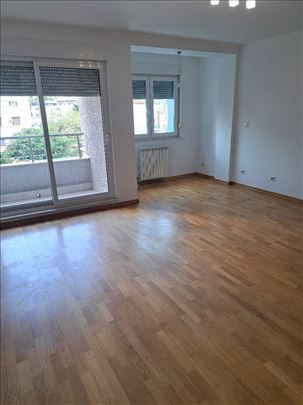 Vracar 2.0, novogradnja, garaza 