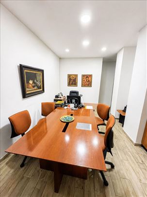 Stari Grad, Centar, Poslovni prostor, 230m2 