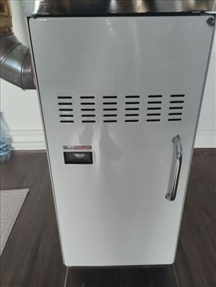 Prodajem kotao alfa plam centrometal 23