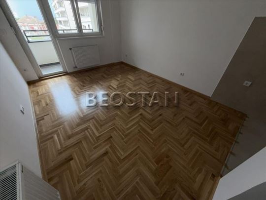 Širi centar - Zvezdara #768138