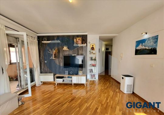Učiteljsko naselje, 83m2, I, nr