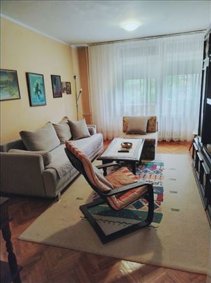 Uknjižen, dobro održavan