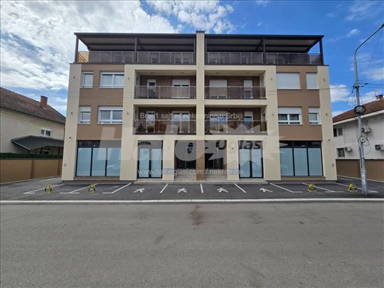 Uknjižen nov lux stan-apartman 63m2,Batajnica