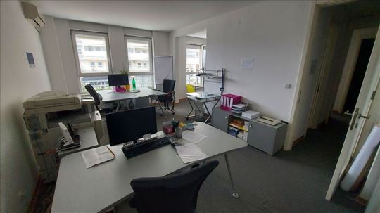 Belville - 2,0 s, 56 m2, uknjižen i useljiv