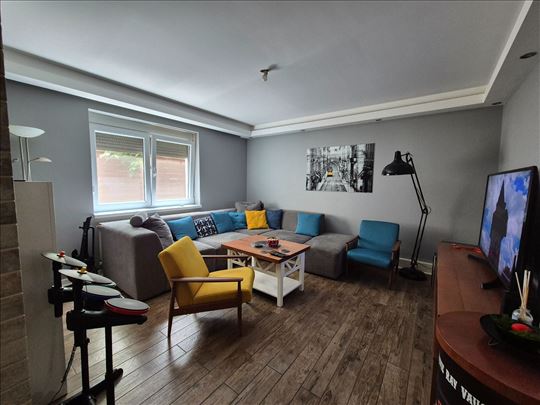 Prizemna kuća kod hotela Tamiš 124m2 plac 3,24 ara