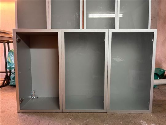 Vitrine i police, kancelarijski komplet, povoljno