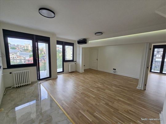 Vračar, 3.0, Lux renoviran, 75(2T), useljiv