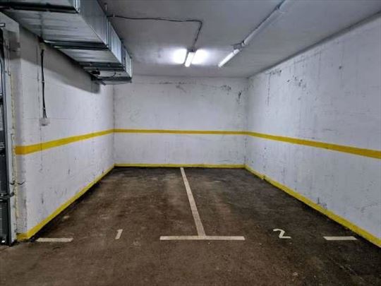 Zvezdara,Mirijevo,garazno mesto 23m2 u zgradi ID#1