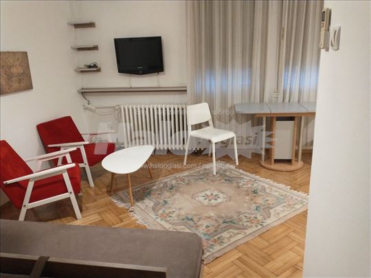 Dorćol, Visokog Stevana, garsonjera