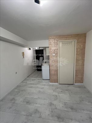 Garsonjera na Karaburmi