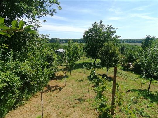 Gr.građevinsko zemljište, plac 793m2 - Gudure