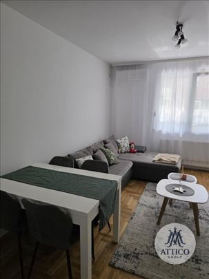 Jednoiposoban stan sa terasom – Salajka, 37m², mog