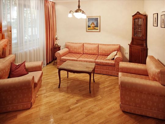 Kuća, 320 m2, Prote Mateje