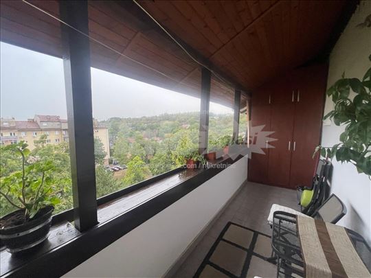 Novi Beograd,Paviljoni,blok 7a