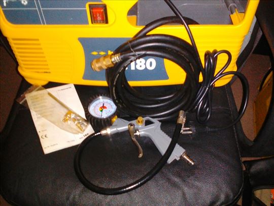 Prenosivi kompresor na 220 V