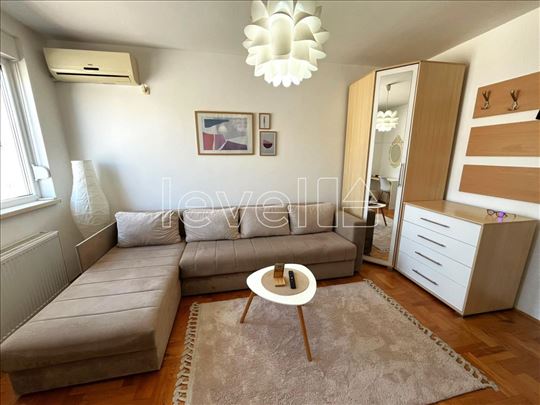 Stan,Novi Sad,Podbara,kv: 24.00