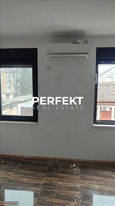 Donji Grad, 60m2, prazan, I