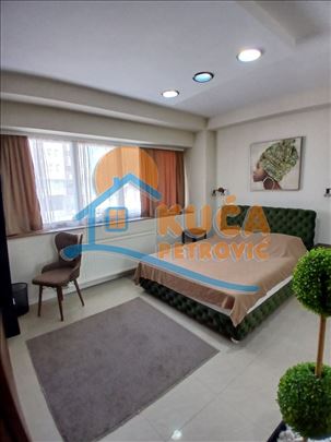 Izdaje se apartman kod Čaira, Josifa Pančića, 21m2