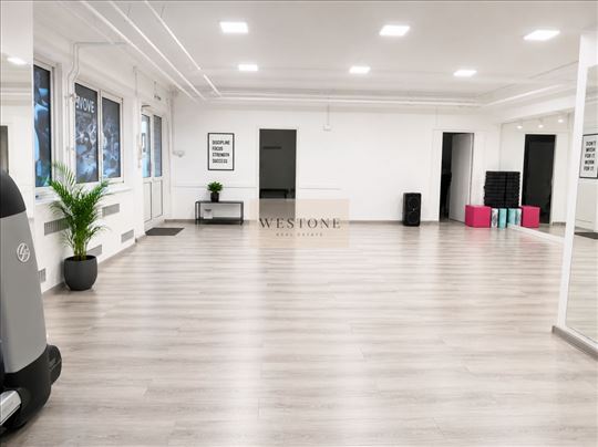 Lokal | Centar Novog Beograda | Kod Arene | 2 Ulaz
