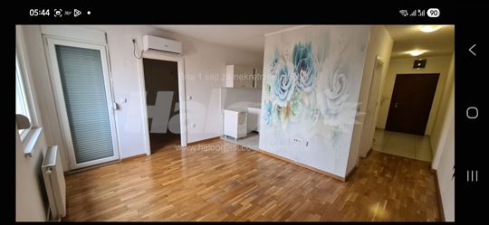 Petrovaradin preradoviceva polunameste stan