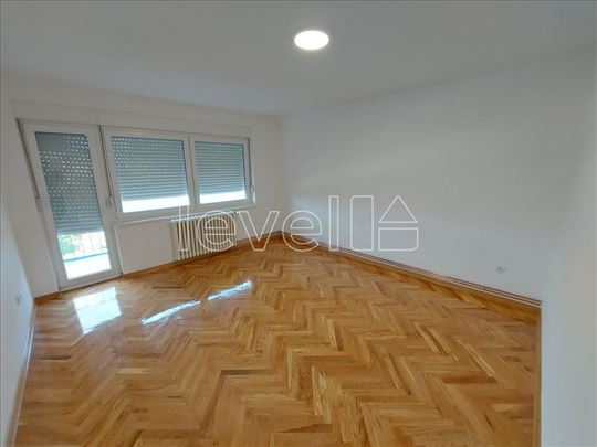 Stan,Bački Petrovac,Bački Petrovac,kv: 67.00