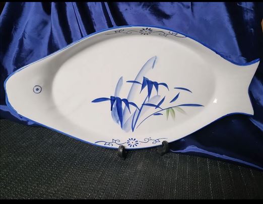 Tanjir za ribu nov,vintaz porcelanski.