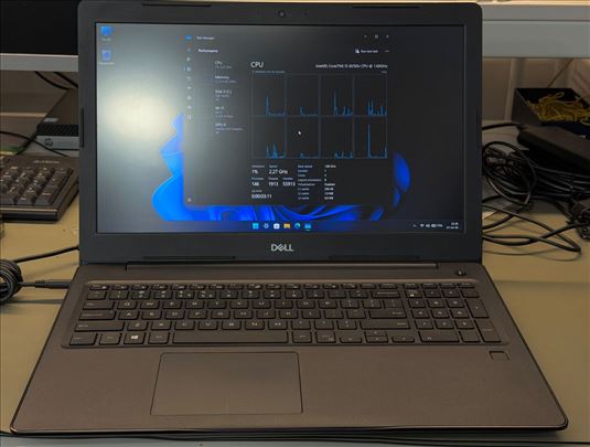 Dell Latitude 3590 i5 8Gen/ 8/256GB