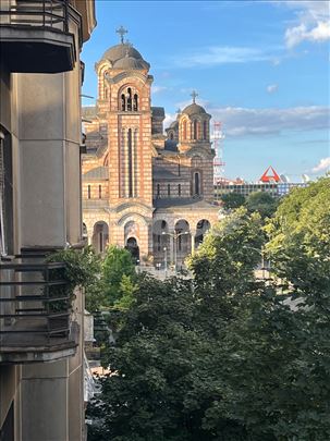 Garsonjera kod crkve Sv. Marka