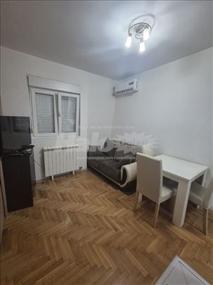 Namesten 1.5 stan u Mirijevu odlicna lokacija