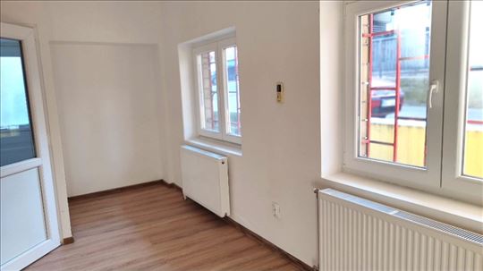 Stan 60 m2, Banovo brdo, Sunčana padina