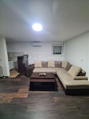 Stan u Mirijevu 45m2 namešten 