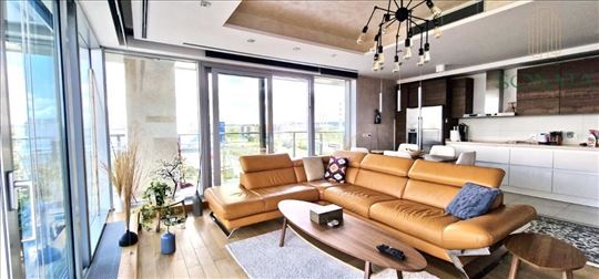 Ekskluzivan 3.0 Penthaus od 90m2, A Blok