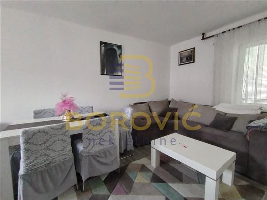 Mirijevo, 70m2, stan u kući