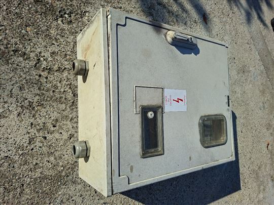 PVC elektricni ormar