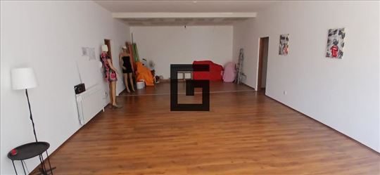 Stan 103m² u kvalitetnoj zgradi–Voždovac ID#2652