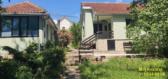Voždovac, Šuplja stena - Stepašinovac