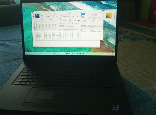 Dell Precision 7760 Xeon W-11855M 64GB RAM RTX5000