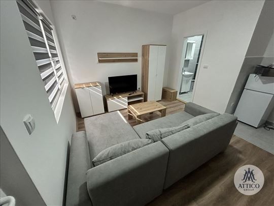 Exsluzivna prodaja-garsonjera 22m² – Adice, prizem