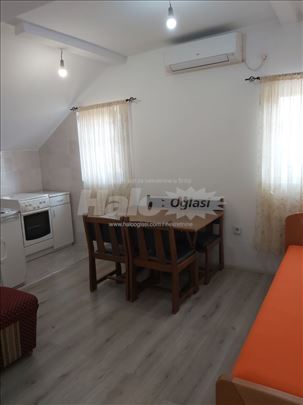 Garsonjera Ledine