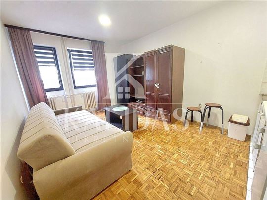 Novi Sad, Bulevar - Futoška pijaca, uknjiženo