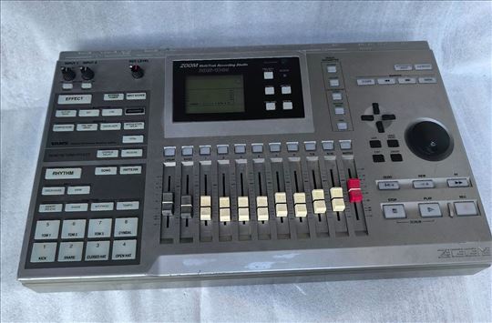 Zoom MRS-1044 digitalni multitrack studio ispravan