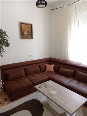 Centar , Durmitorska 67 m2 , 4.0 soban stan